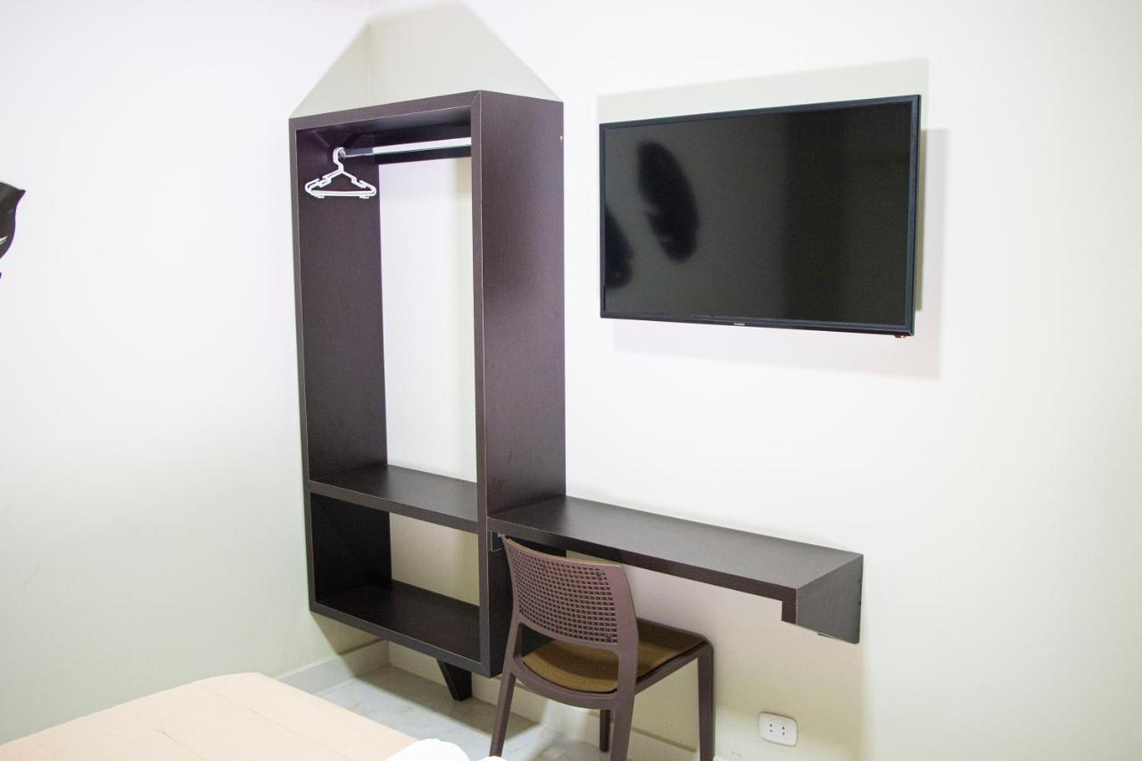 Hotel San Martin Тарапото Екстериор снимка
